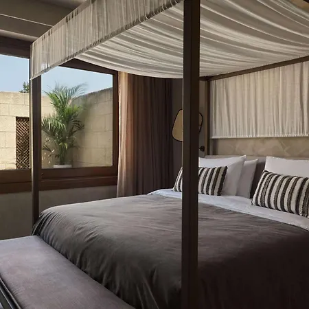 إنديان فيليدج منتجع 5*